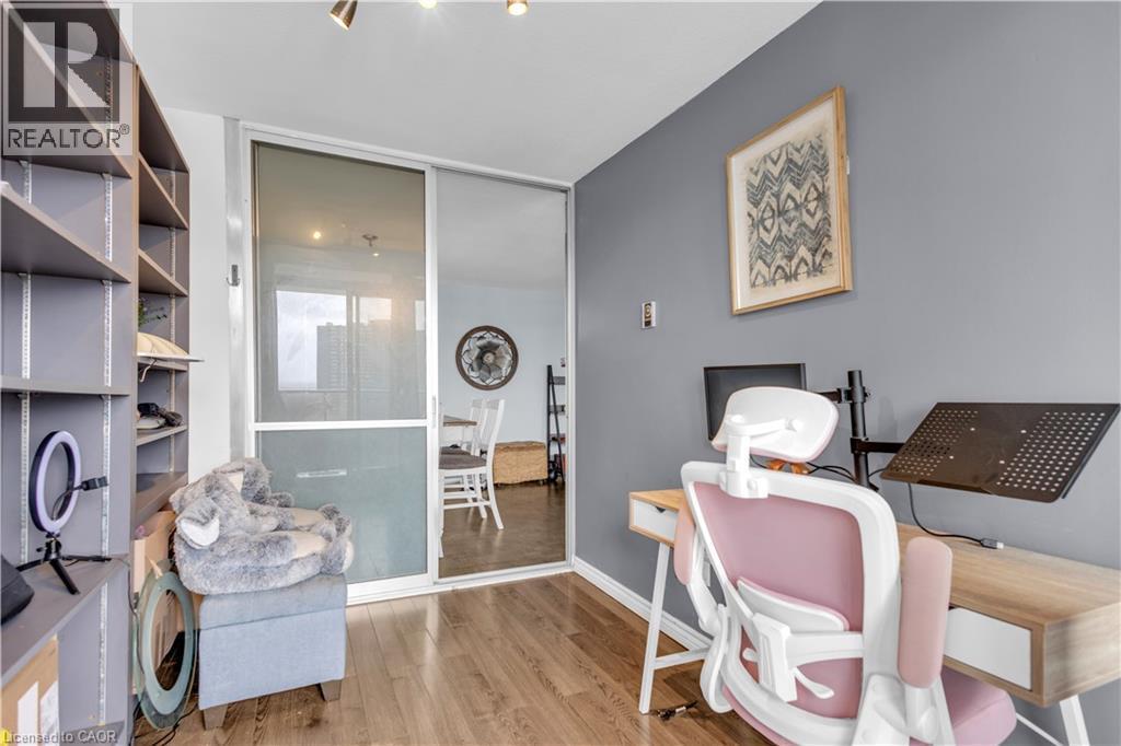 511 The West Mall Drive Unit# 1108, Toronto, ON - Indoor Photo Showing Other Room