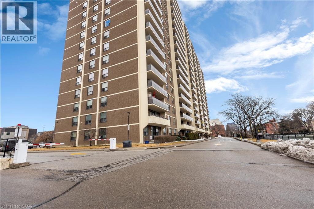 511 The West Mall Drive Unit# 1108, Toronto, ON - Outdoor With Facade