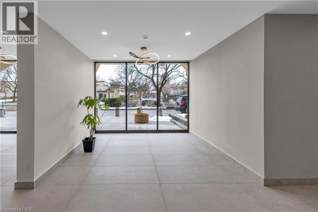 511 The West Mall Drive Unit# 1108, Toronto, ON - Indoor Photo Showing Other Room