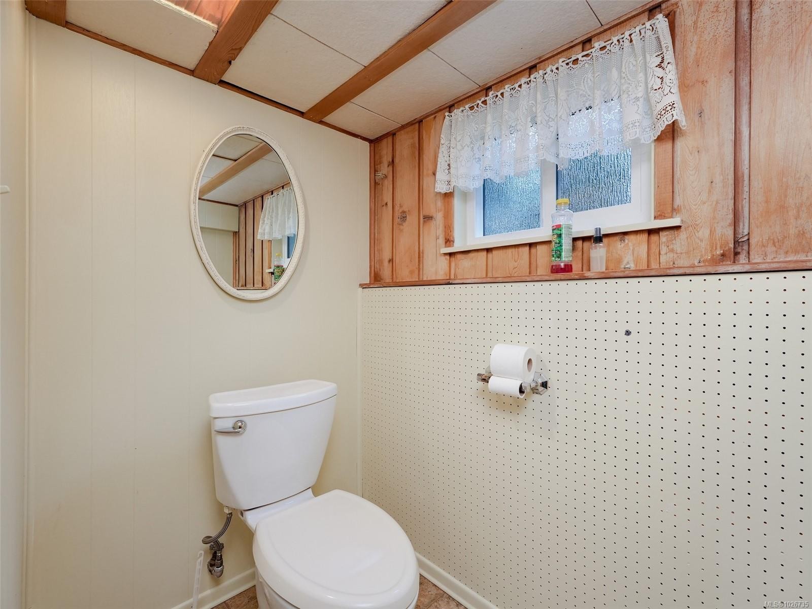 3059 Admirals Rd, Saanich, BC