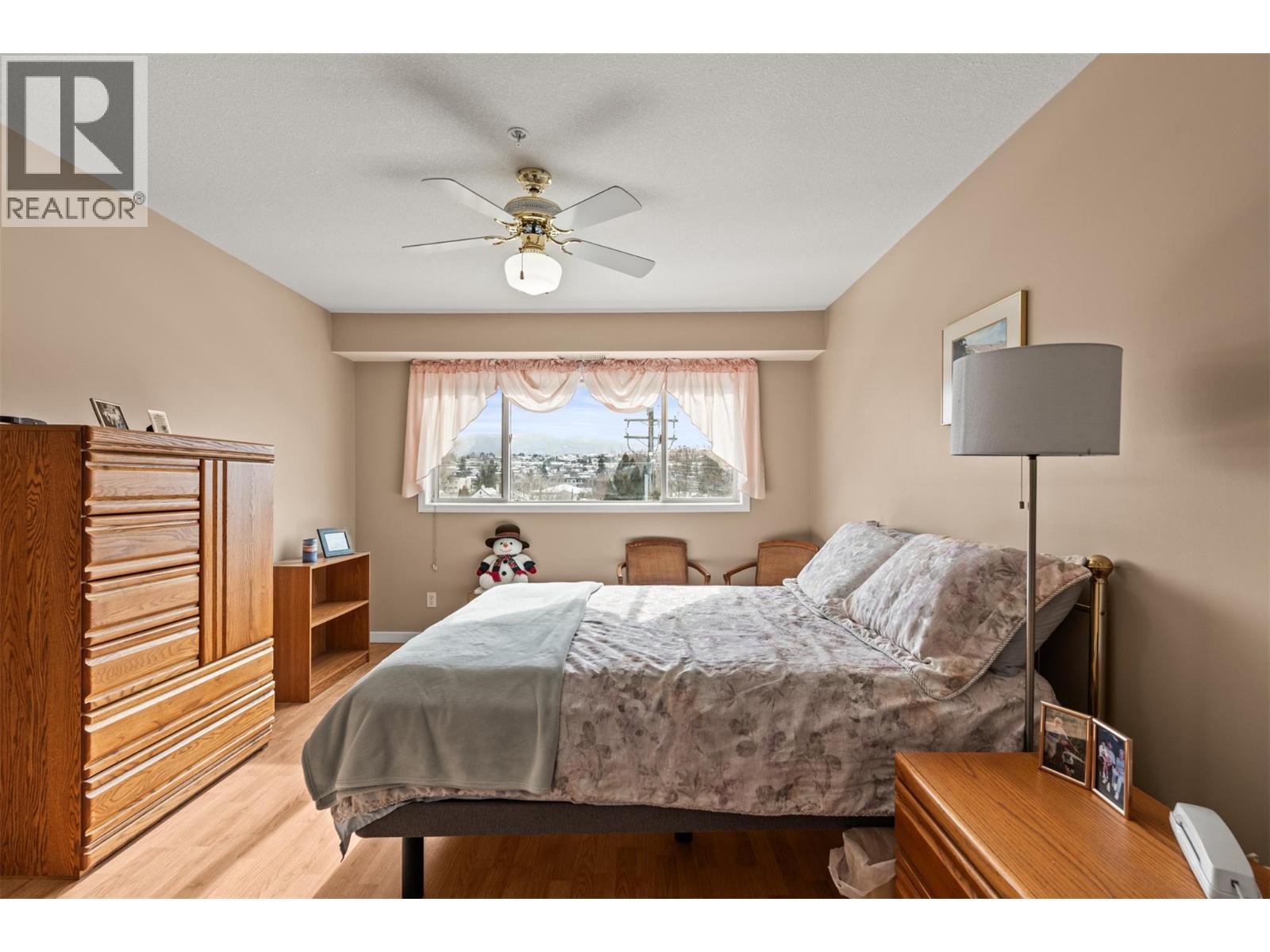 3805 30 Avenue Unit# 304, Vernon, BC - Indoor Photo Showing Bedroom