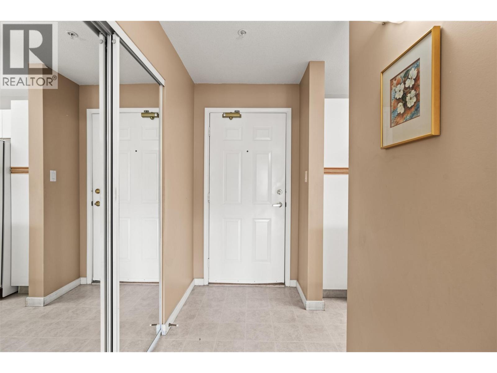 3805 30 Avenue Unit# 304, Vernon, BC - Indoor Photo Showing Other Room