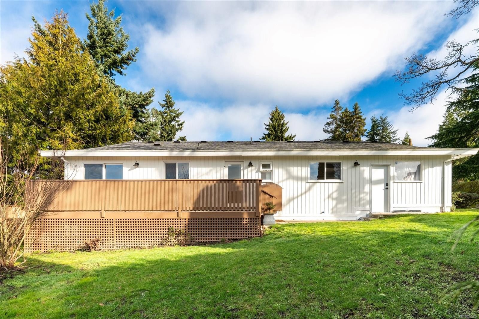 4285 Caen Rd, Saanich, BC