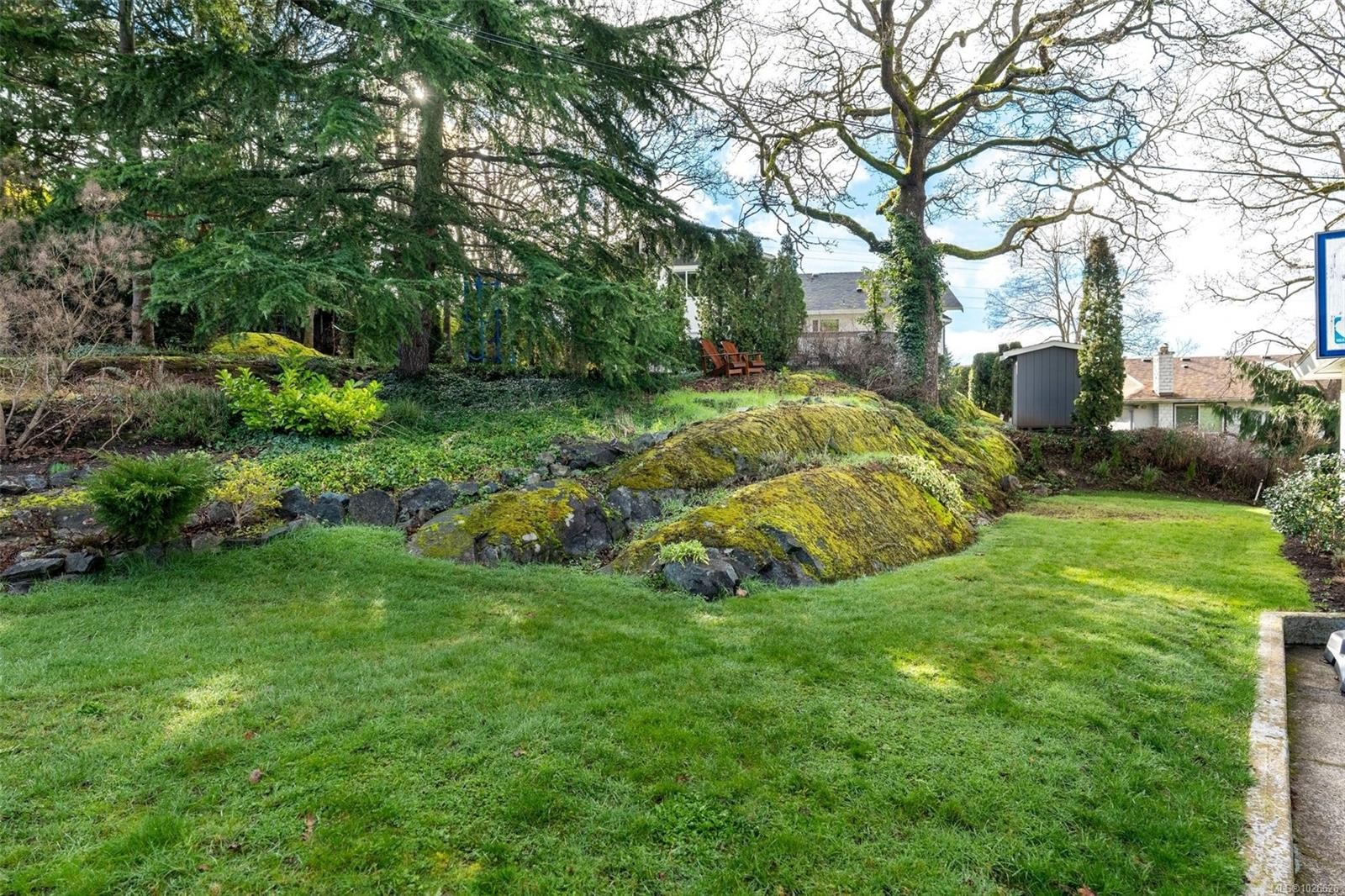 4285 Caen Rd, Saanich, BC