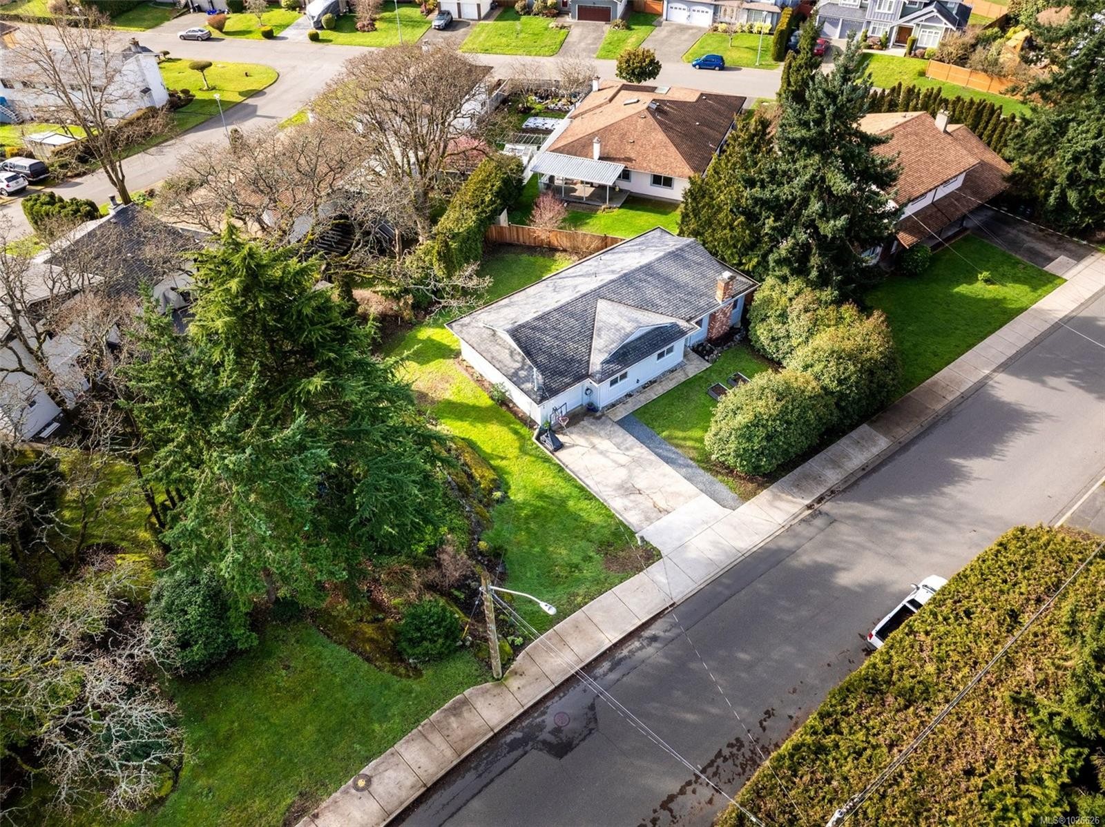 4285 Caen Rd, Saanich, BC