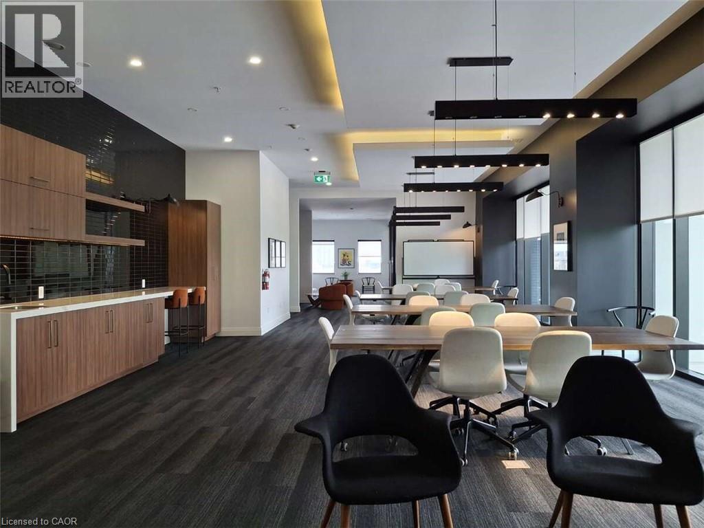 181 King Street Unit# 1509, Waterloo, ON - Indoor