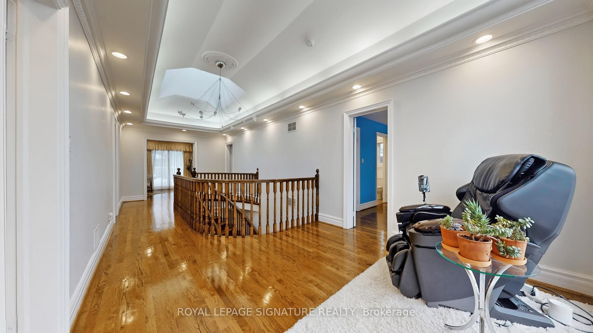 346 Elmwood Avenue, Toronto, ON - Indoor Photo Showing Other Room