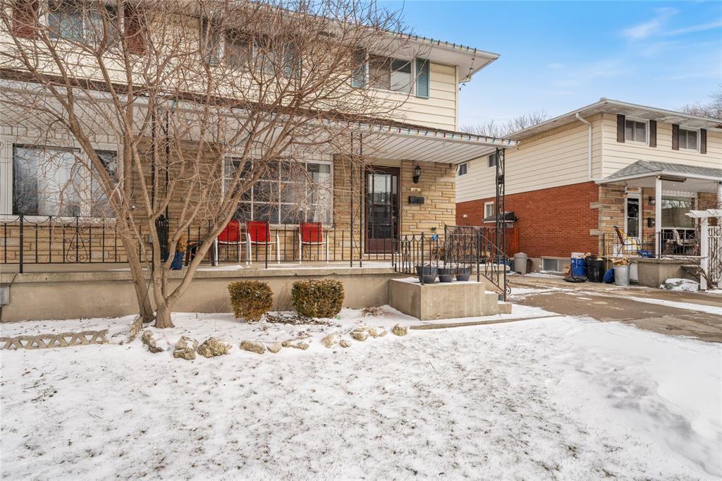 664 Roger Street, Sarnia, ON