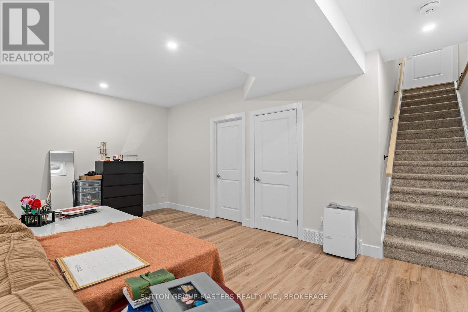 2709 Delmar Street, Kingston (City Northwest), ON - Indoor