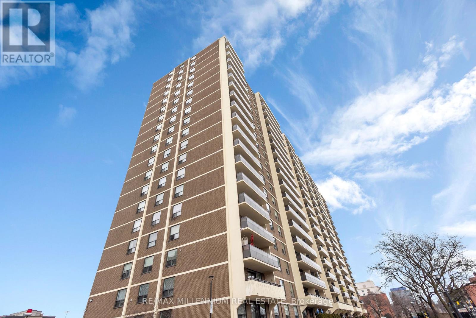 1108 - 511 The West Mall Drive W, Toronto, ON - Outdoor With Facade