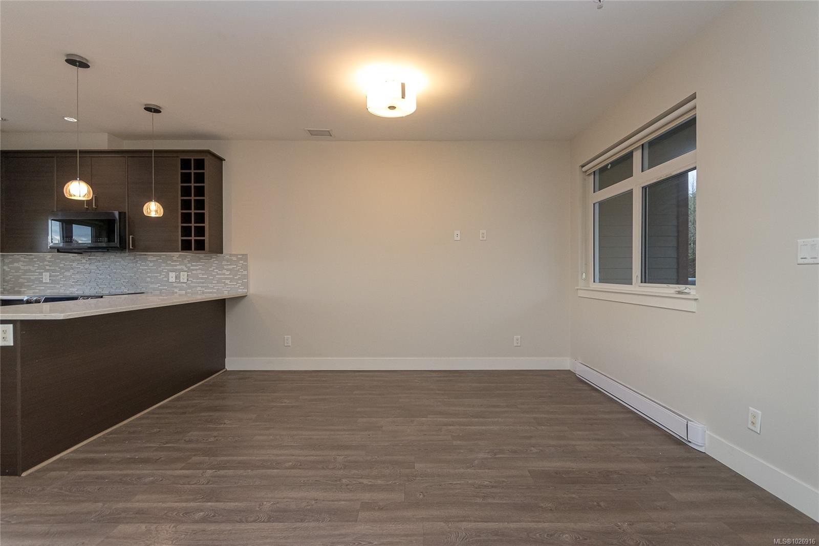 14-235 Island Hwy, View Royal, BC