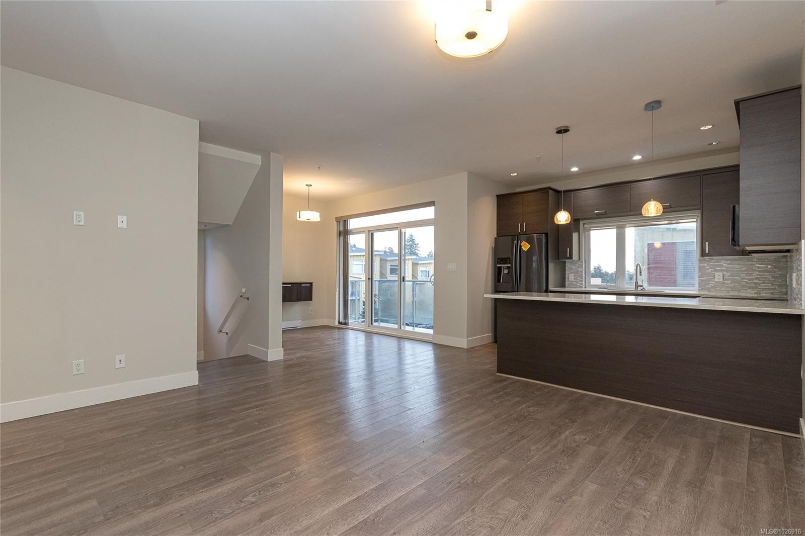 14-235 Island Hwy, View Royal, BC