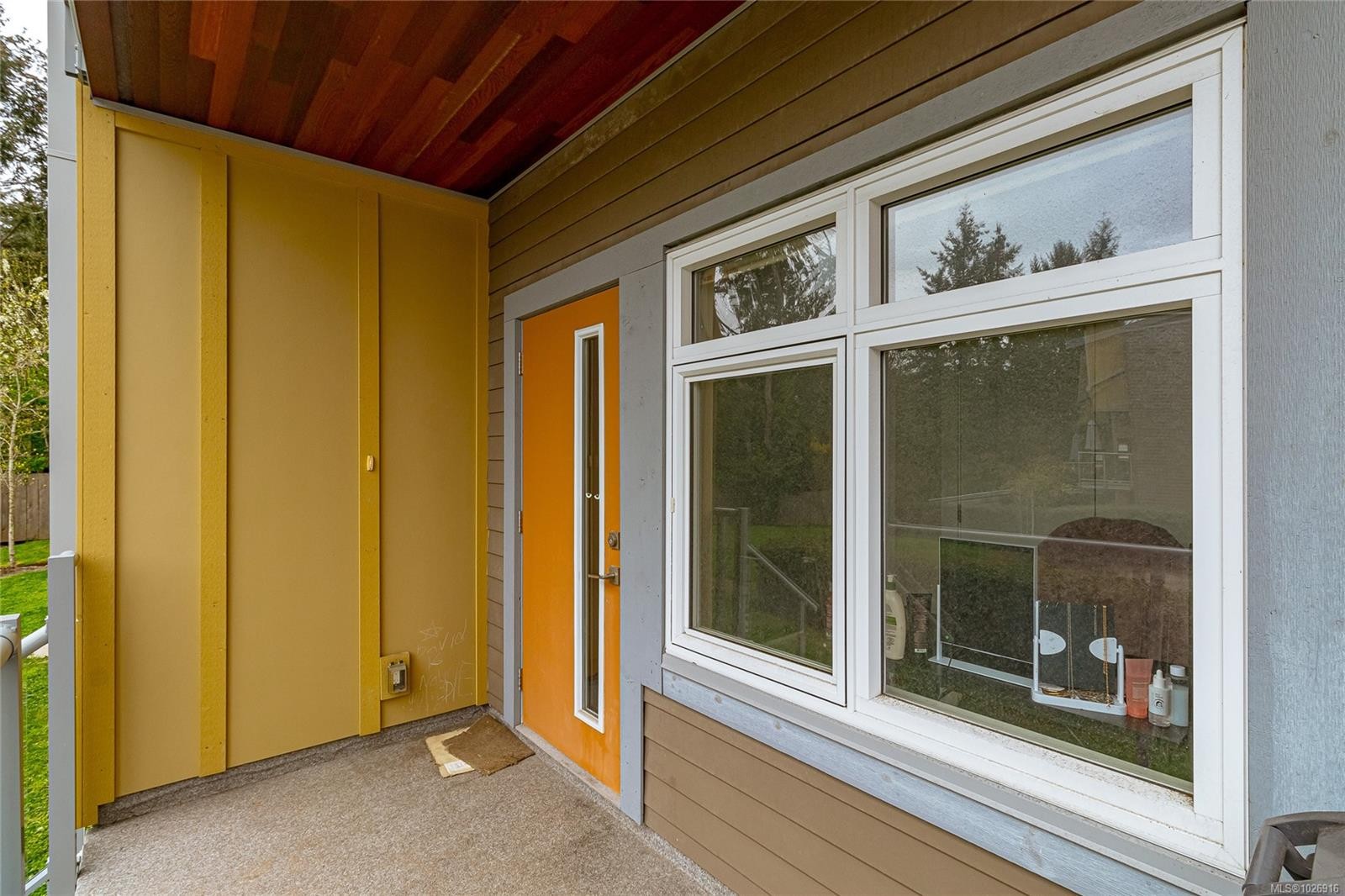 14-235 Island Hwy, View Royal, BC