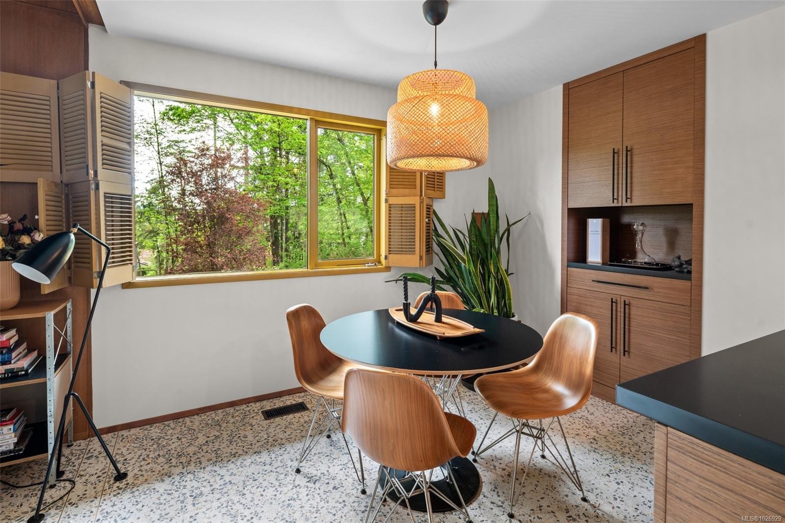 6110 Grieve Rd, Duncan, BC