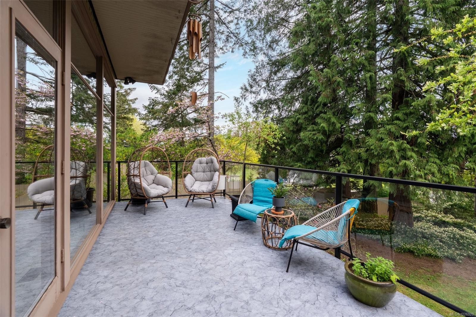 6110 Grieve Rd, Duncan, BC