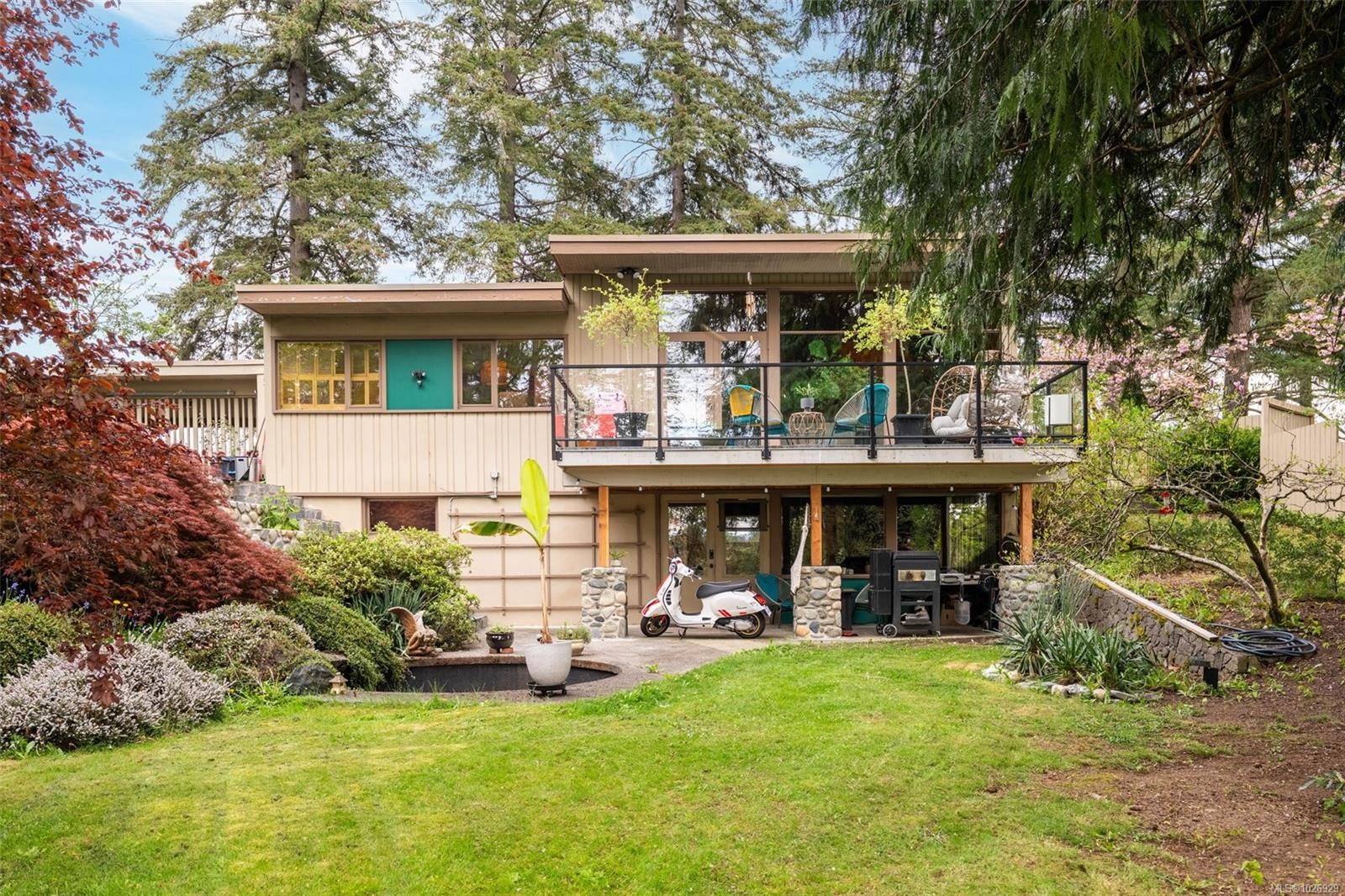 6110 Grieve Rd, Duncan, BC