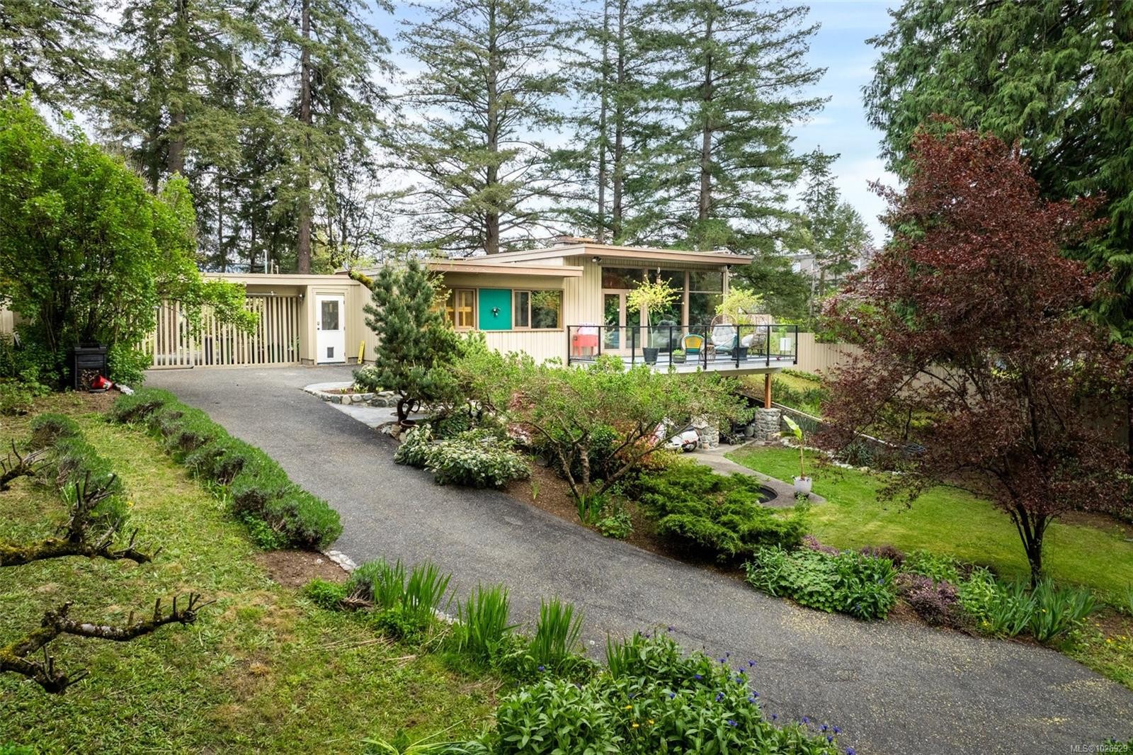 6110 Grieve Rd, Duncan, BC