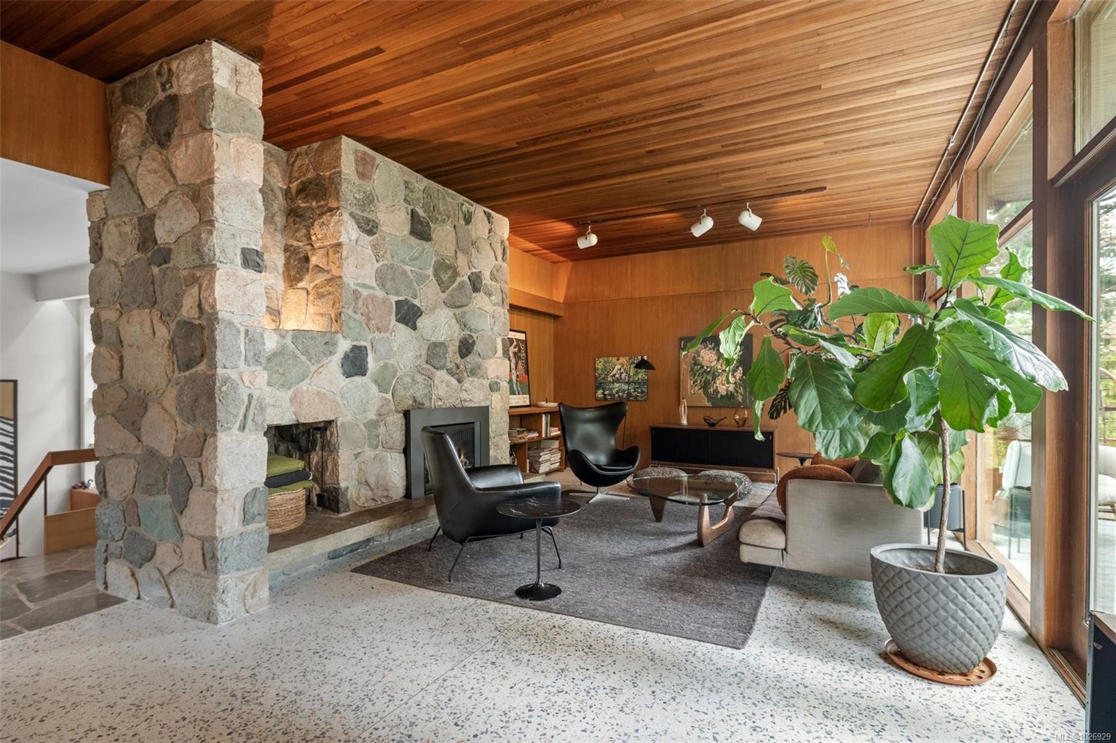 6110 Grieve Rd, Duncan, BC