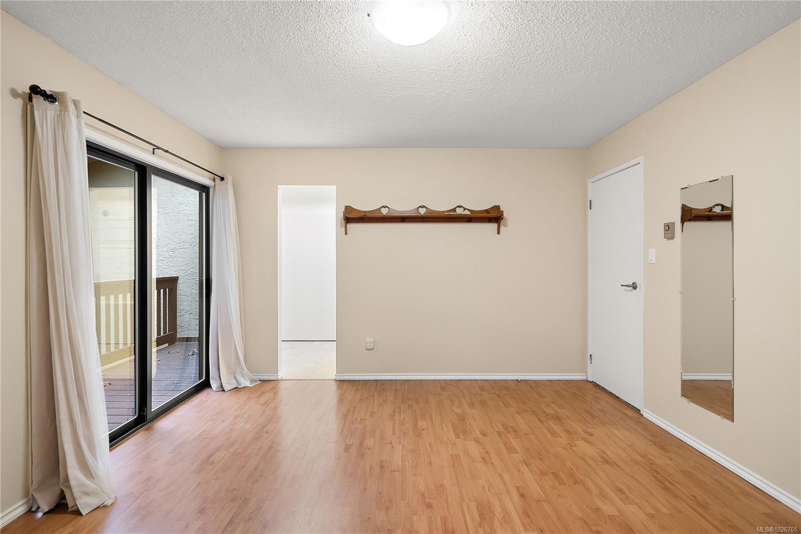 13-897 Admirals Rd, Esquimalt, BC