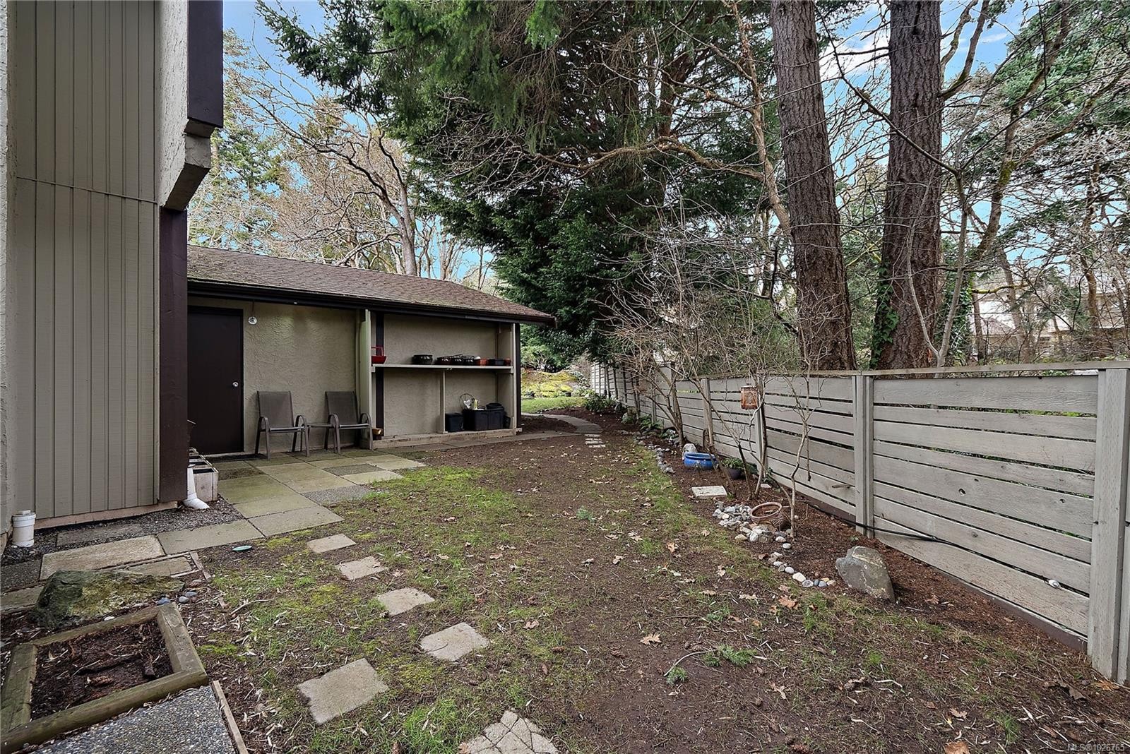 13-897 Admirals Rd, Esquimalt, BC