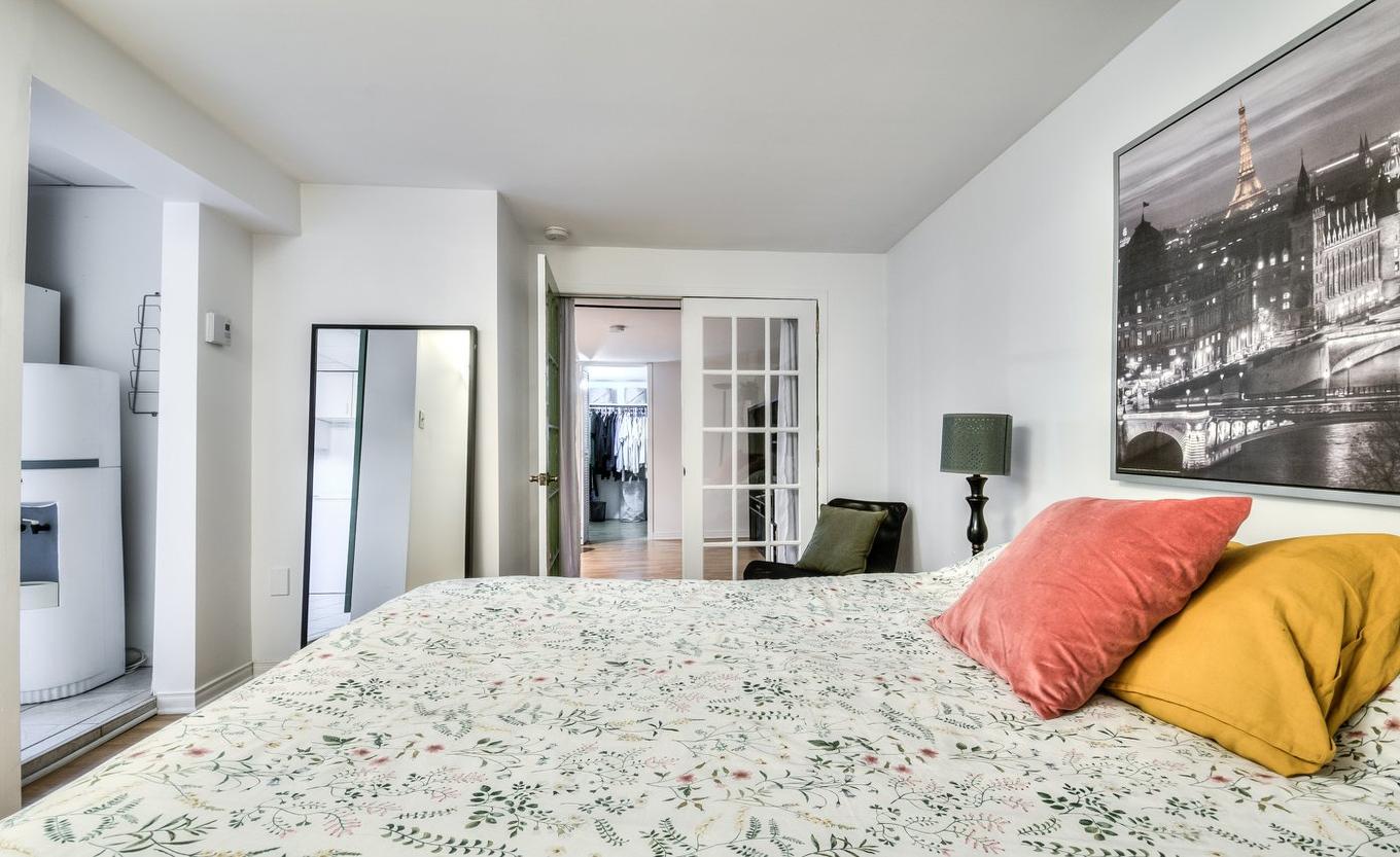 Chambre à coucher - 306 Rue De Normandie, Sainte-Julie, QC - Indoor Photo Showing Bedroom