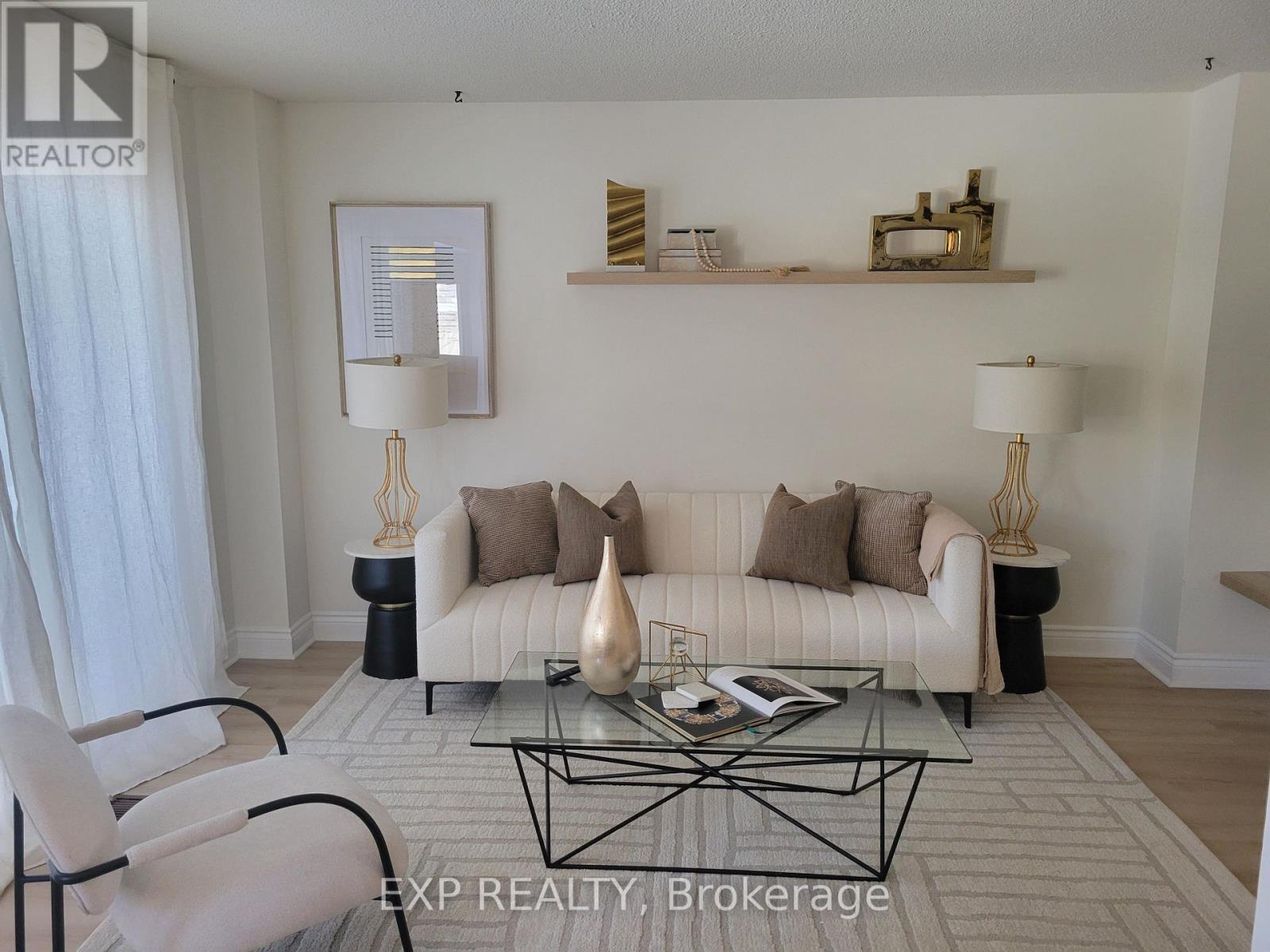 1104 Sawgrass Crescent, Mississauga, ON - Indoor