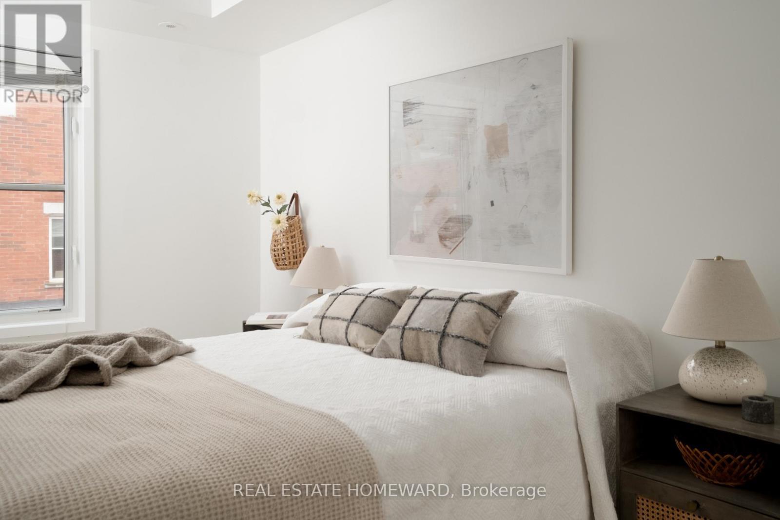 1 - 82 Munro Street, Toronto, ON - Indoor Photo Showing Bedroom