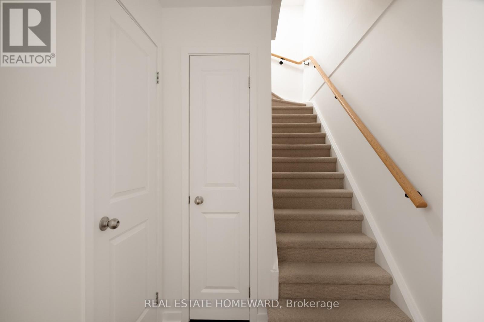 1 - 82 Munro Street, Toronto, ON - Indoor Photo Showing Other Room