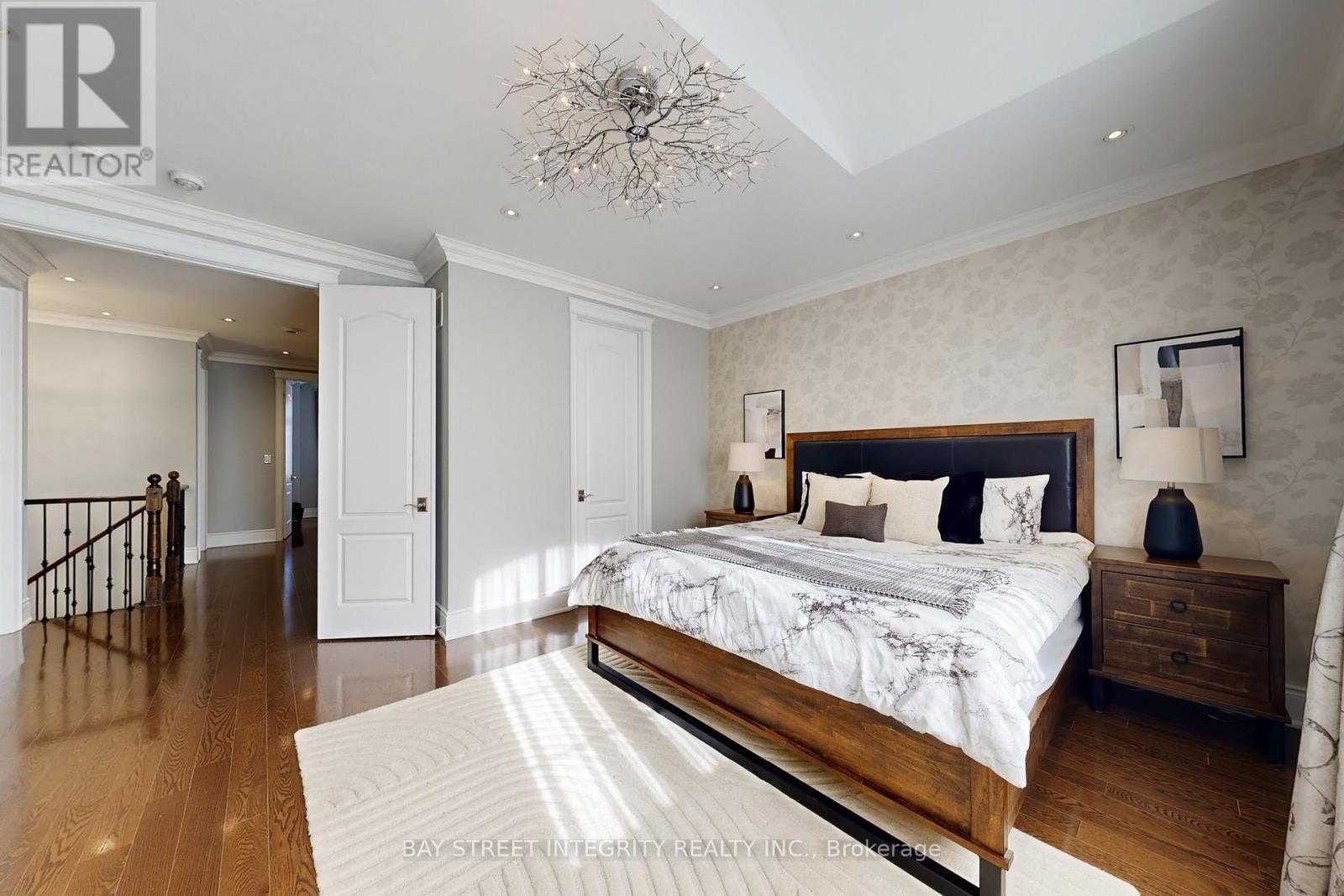 170 Crane Street, Aurora, ON - Indoor Photo Showing Bedroom