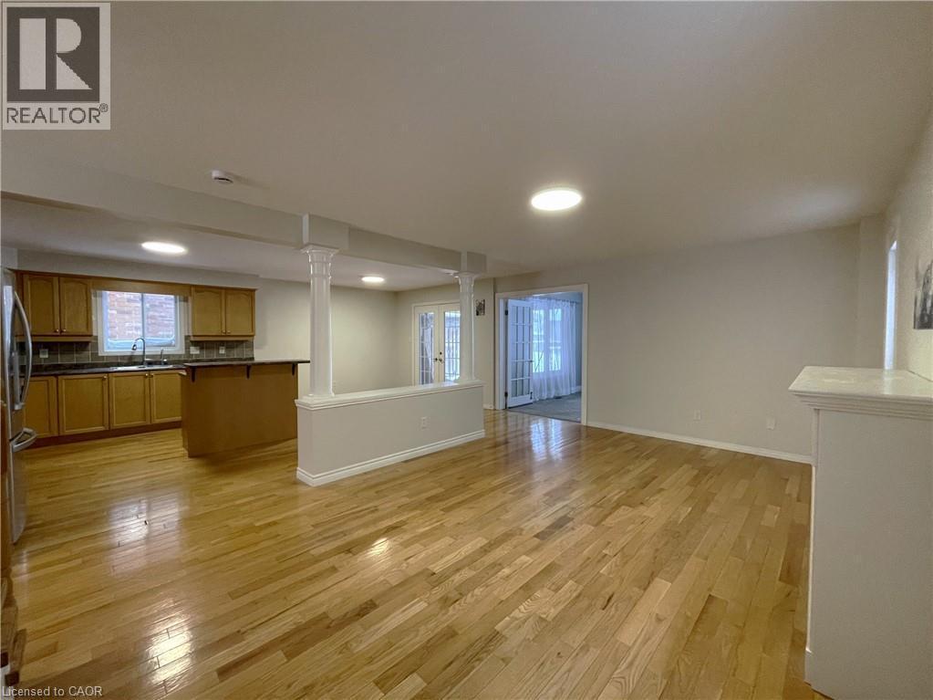 443 Lausanne Crescent, Waterloo, ON - Indoor