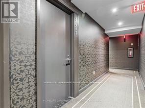 4211 - 197 Yonge Street, Toronto, ON - Indoor
