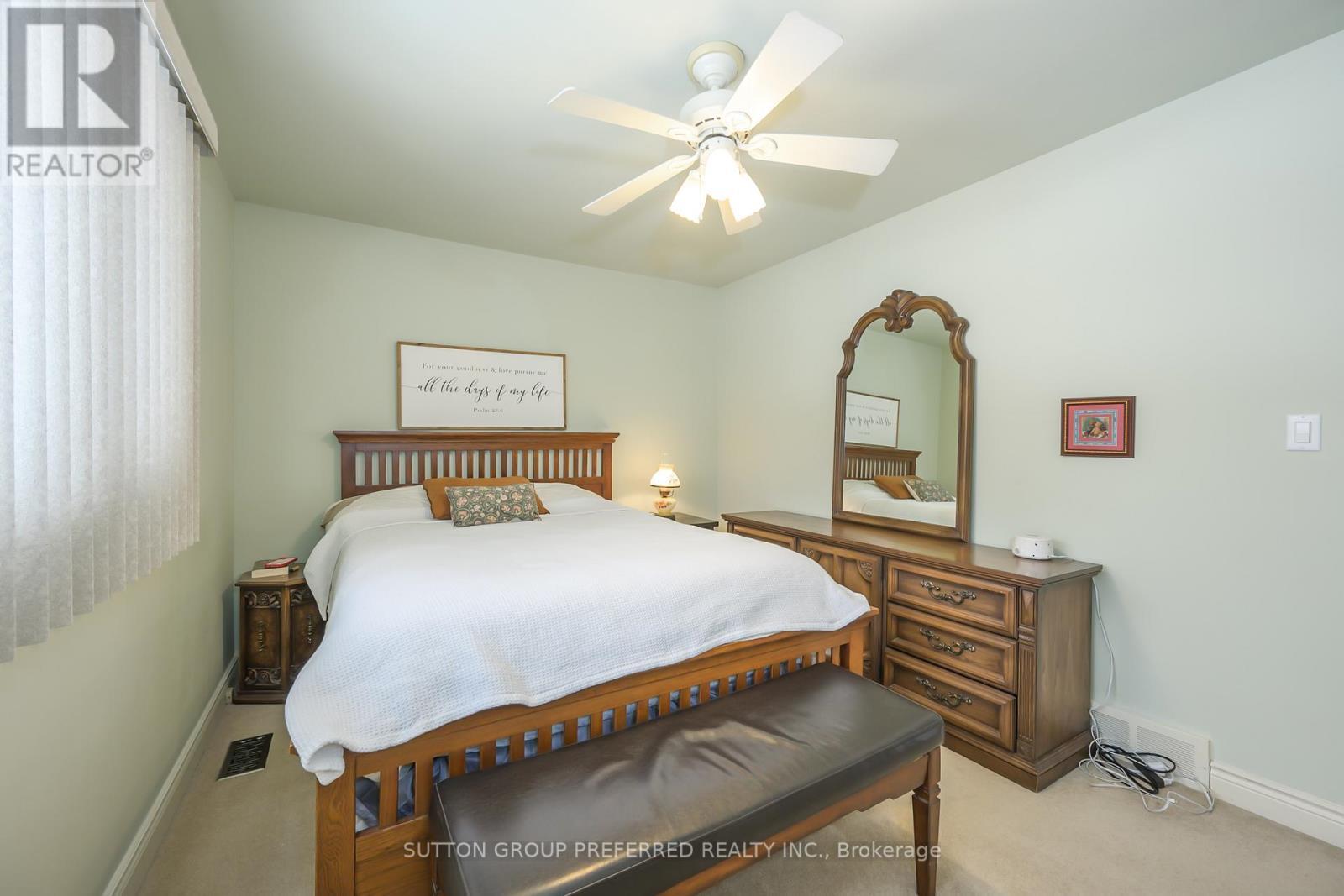 268 King Edward Avenue, London South (South J), ON - Indoor Photo Showing Bedroom