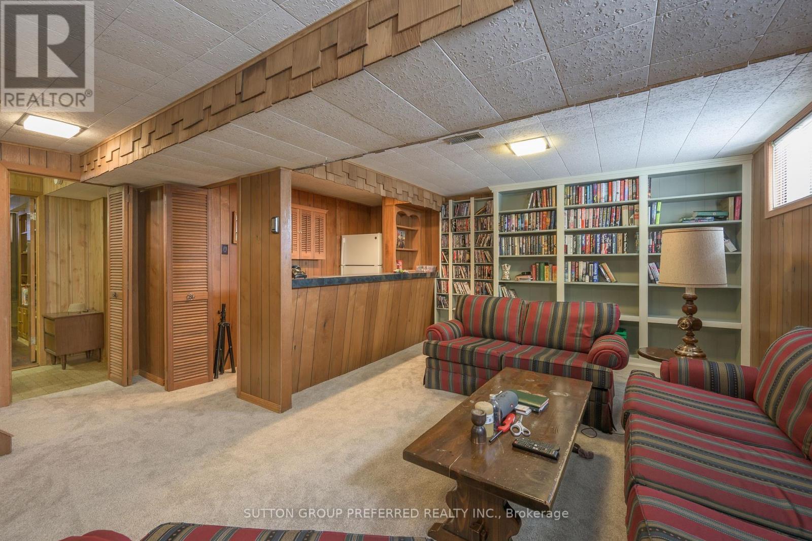 268 King Edward Avenue, London South (South J), ON - Indoor