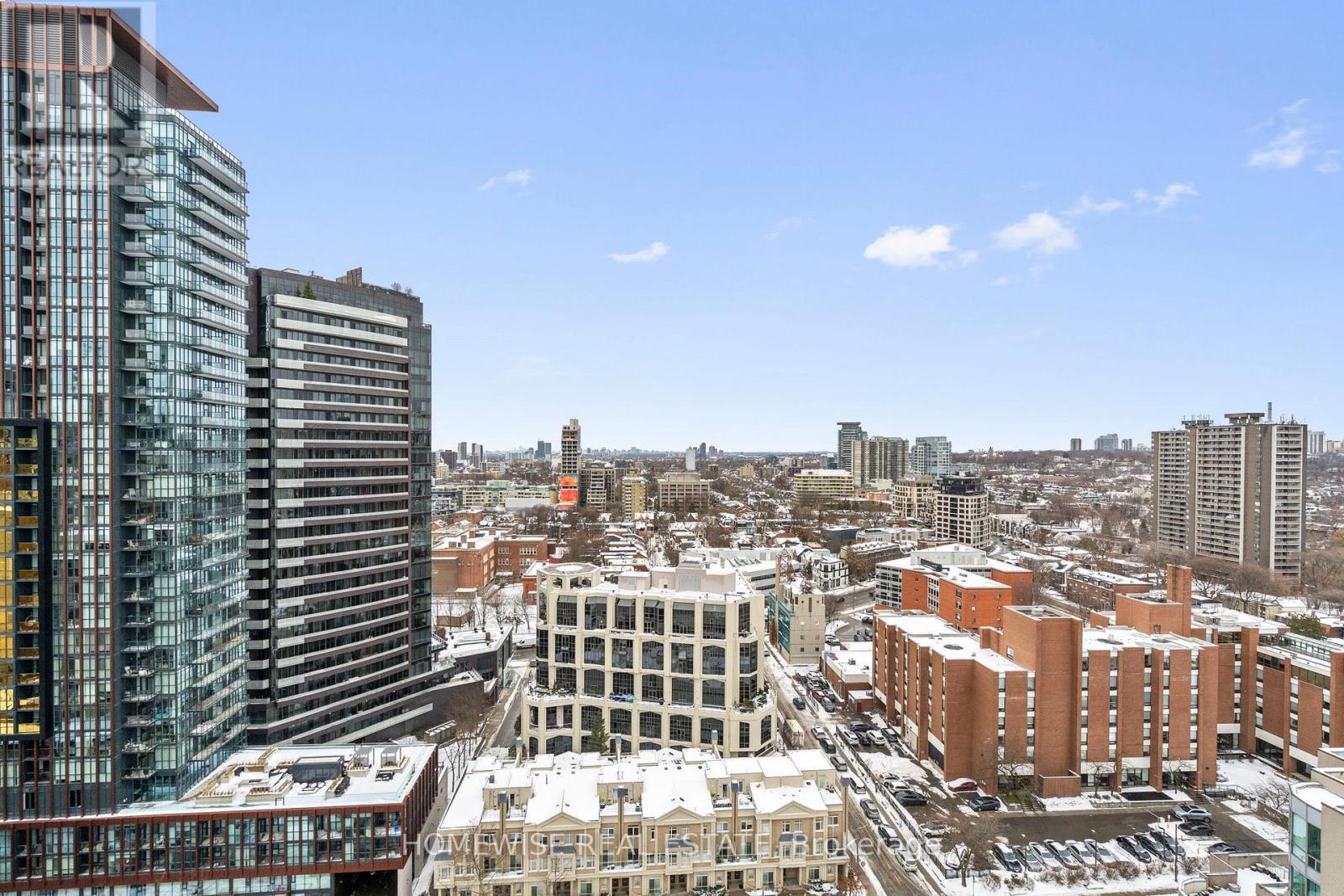 1807 - 914 Yonge Street, Toronto, ON - Outdoor With Facade