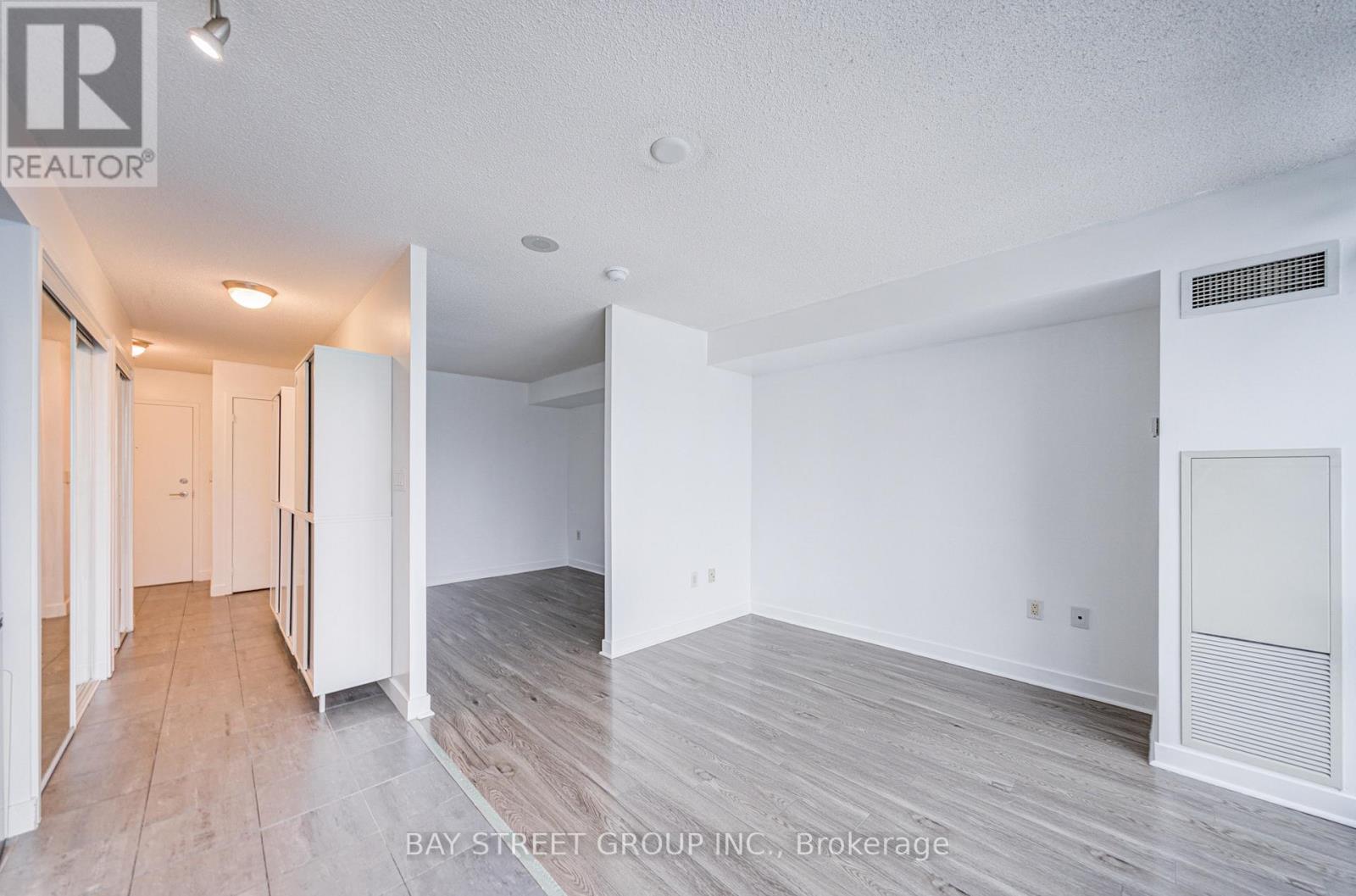 3716 - 11 Brunel Court, Toronto, ON - Indoor Photo Showing Other Room