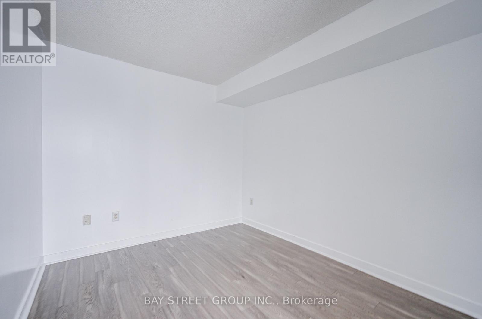 3716 - 11 Brunel Court, Toronto, ON - Indoor Photo Showing Other Room