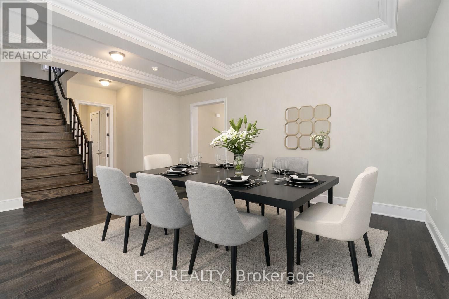 91 Clockwork Drive, Brampton, ON - Indoor Photo Showing Dining Room