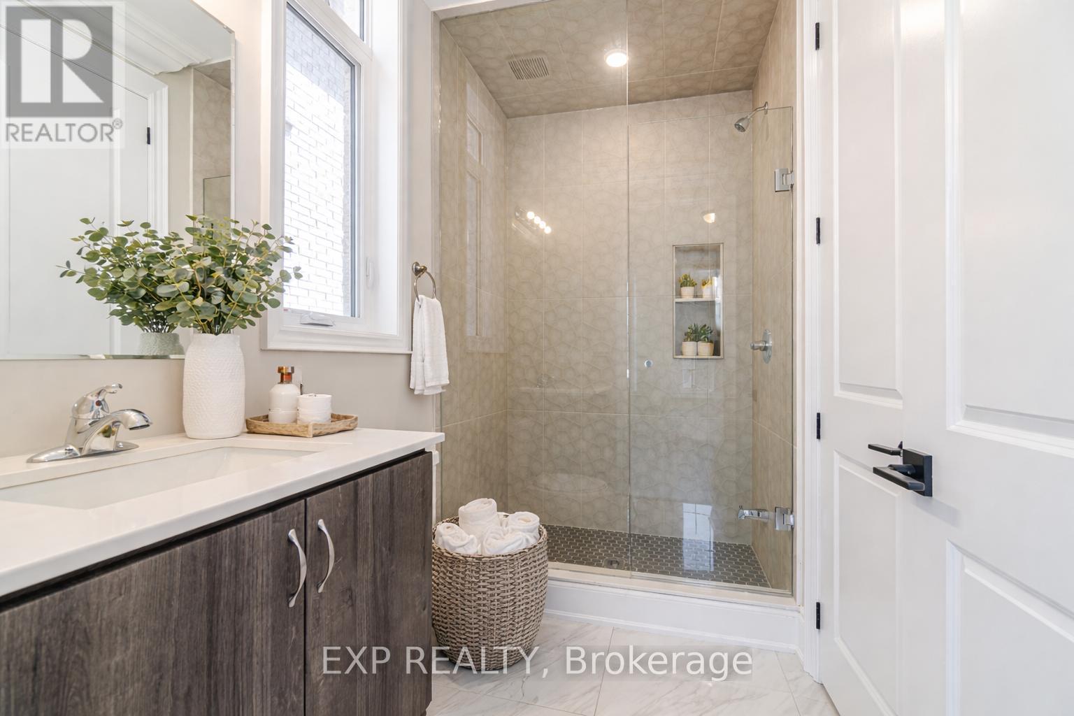 91 Clockwork Drive, Brampton, ON - Indoor Photo Showing Bathroom