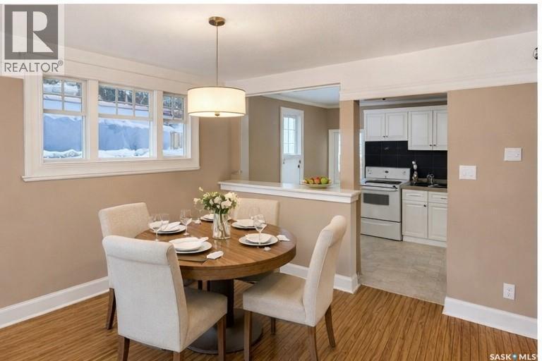824 College Avenue, Regina, SK - Indoor Photo Showing Dining Room