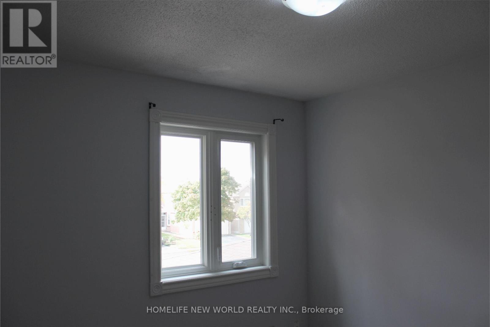 328 Port Royal Trail, Toronto, ON - Photo Showing Other Room