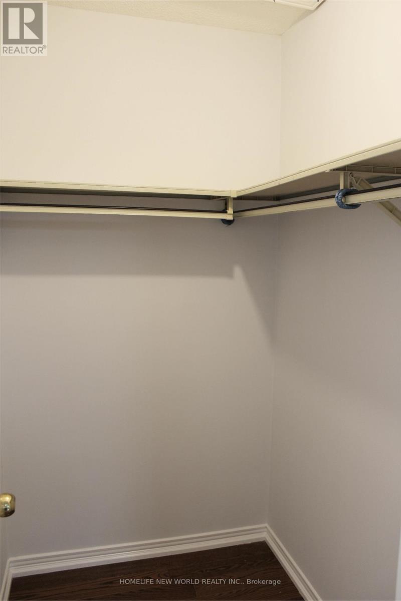 328 Port Royal Trail, Toronto, ON - Indoor With Storage