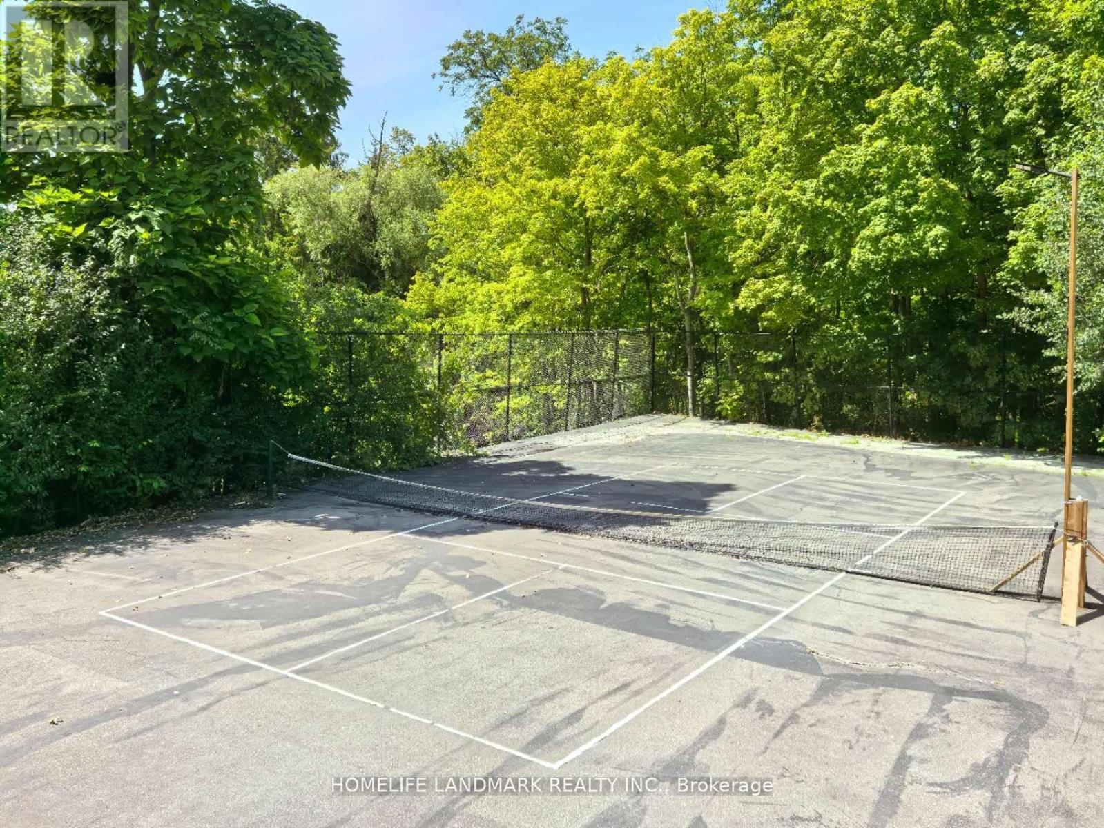 42 Maryvale Crescent, Richmond Hill, ON - Outdoor