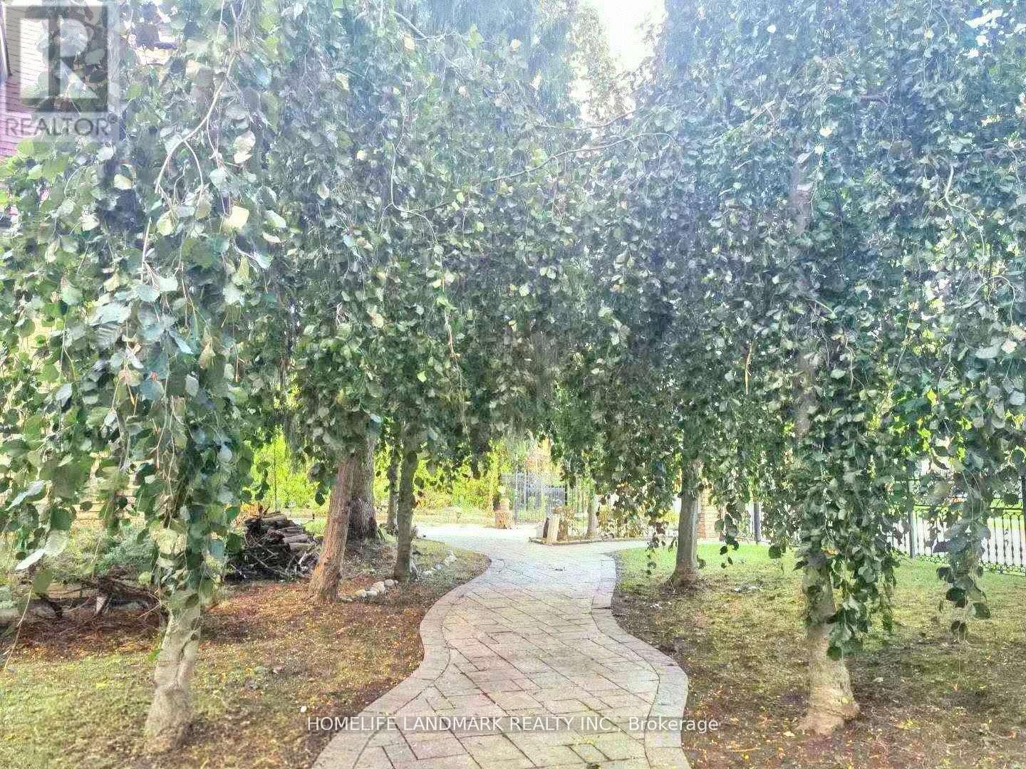 42 Maryvale Crescent, Richmond Hill, ON - Outdoor