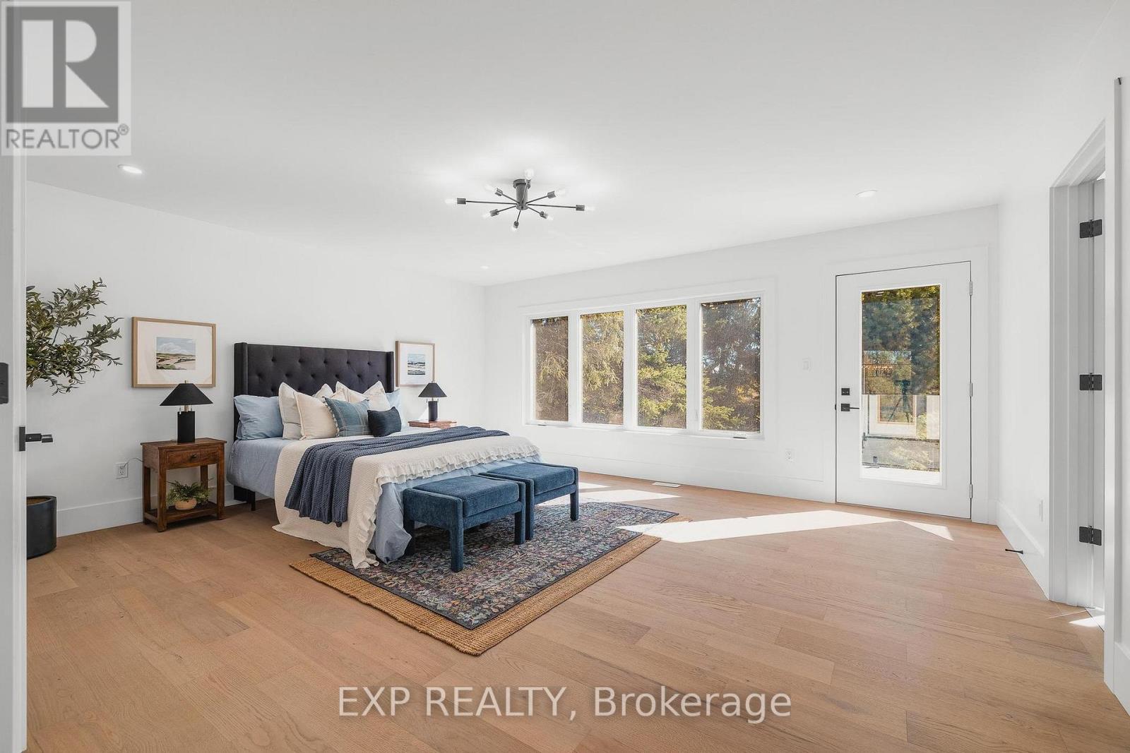 1060 Walton Avenue, North Perth, ON - Indoor Photo Showing Bedroom
