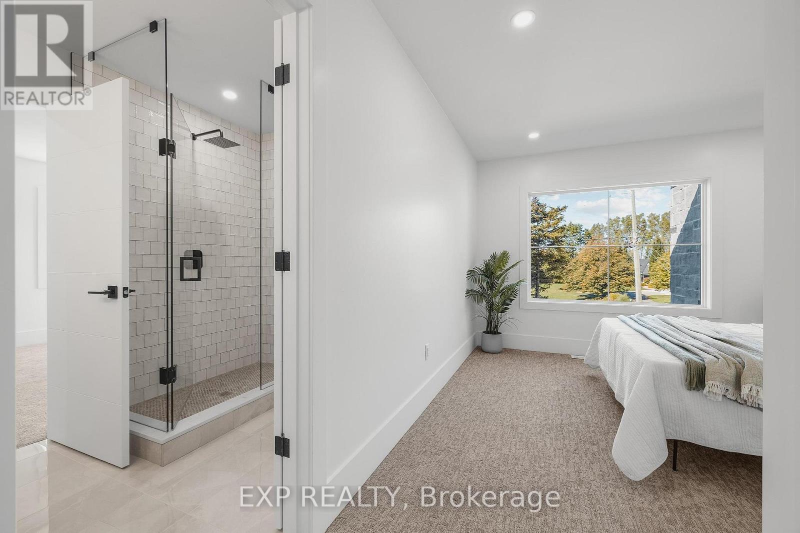 1060 Walton Avenue, North Perth, ON - Indoor