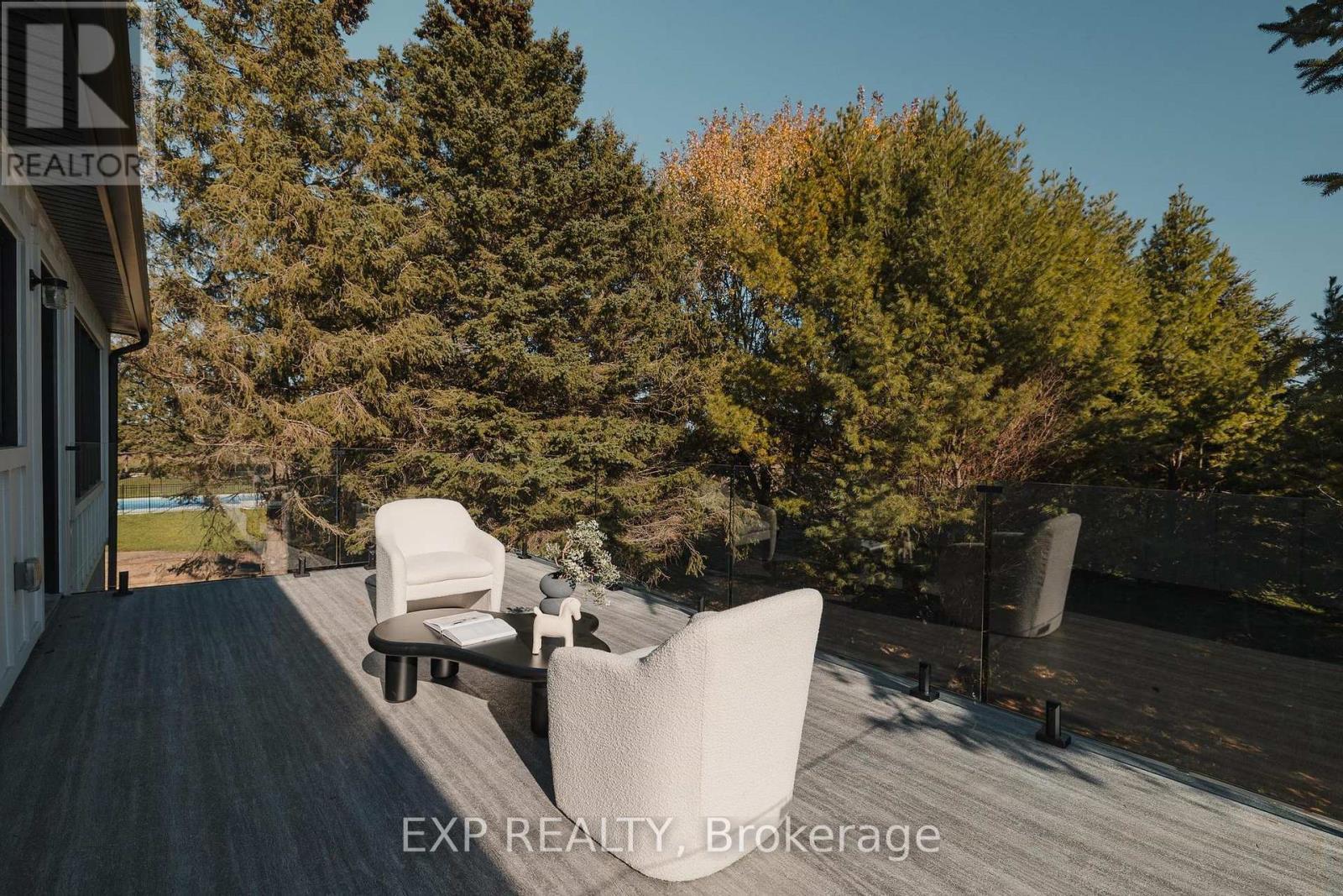 1060 Walton Avenue, North Perth, ON - Outdoor