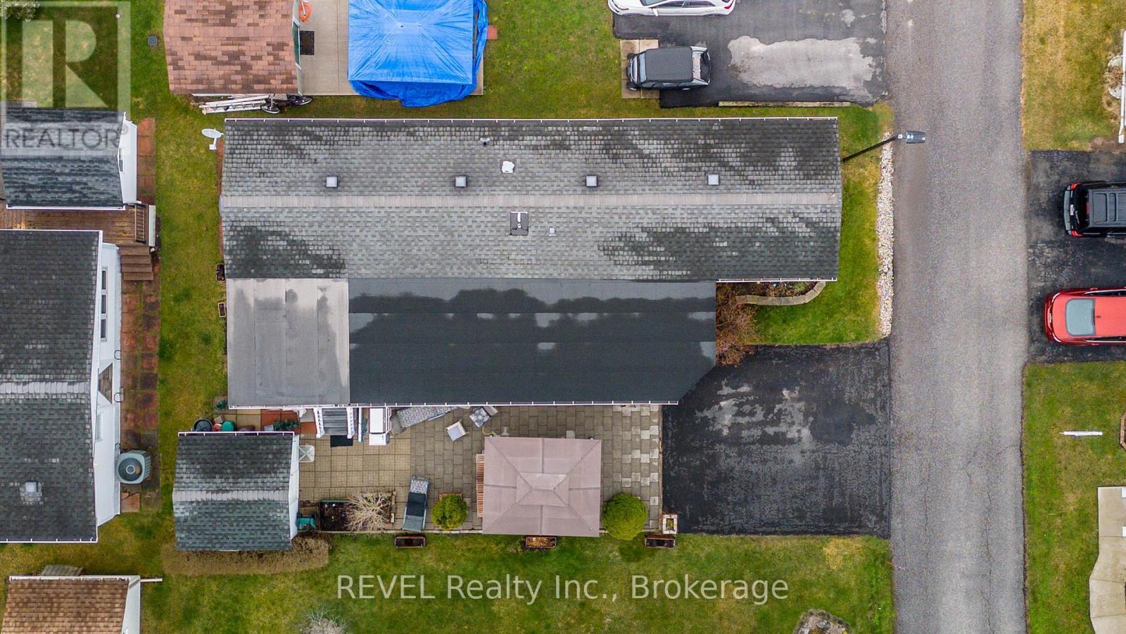 115 - 3033 Townline Road, Fort Erie (Black Creek), ON - With View