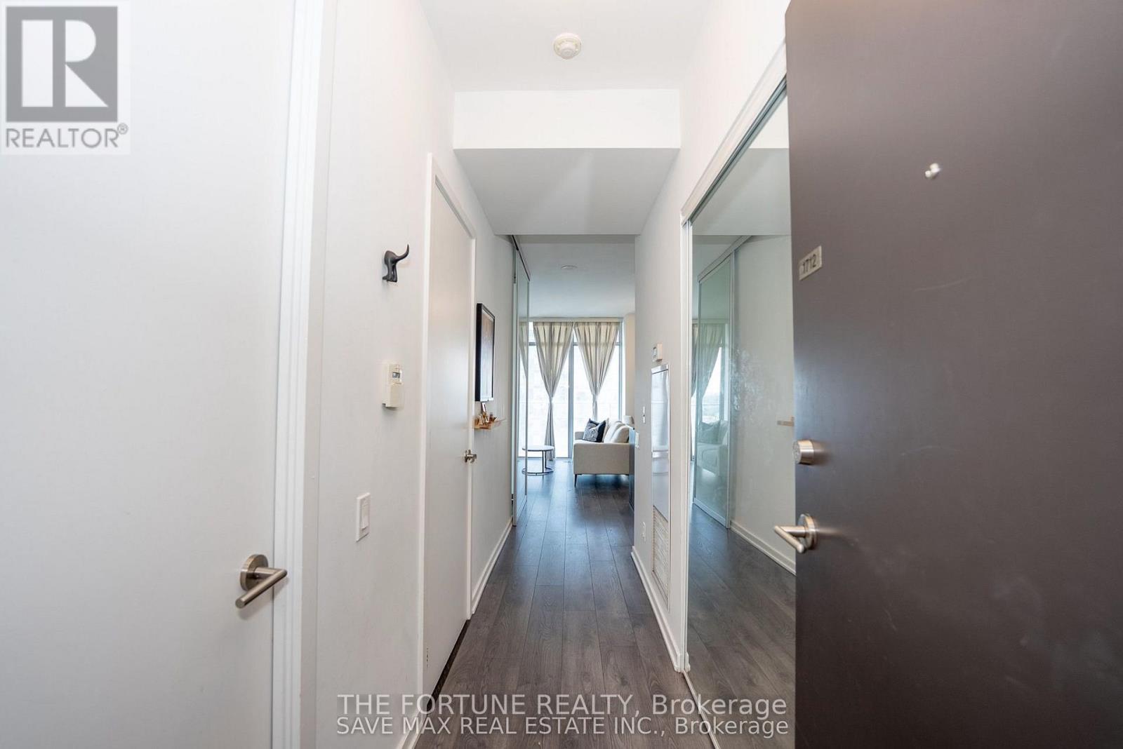 1712 - 103 The Queensway, Toronto, ON - Indoor Photo Showing Other Room