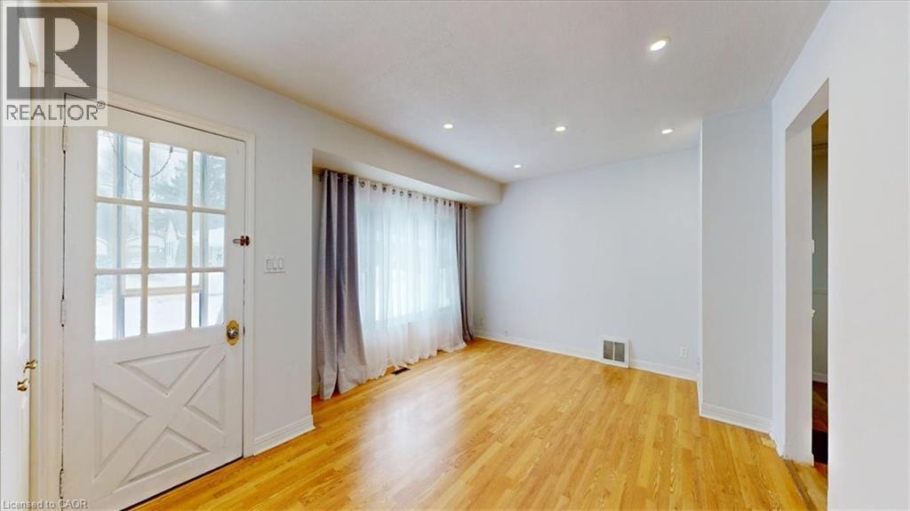 22 Broadview Avenue Unit# (Upper), Cambridge, ON - Indoor Photo Showing Other Room