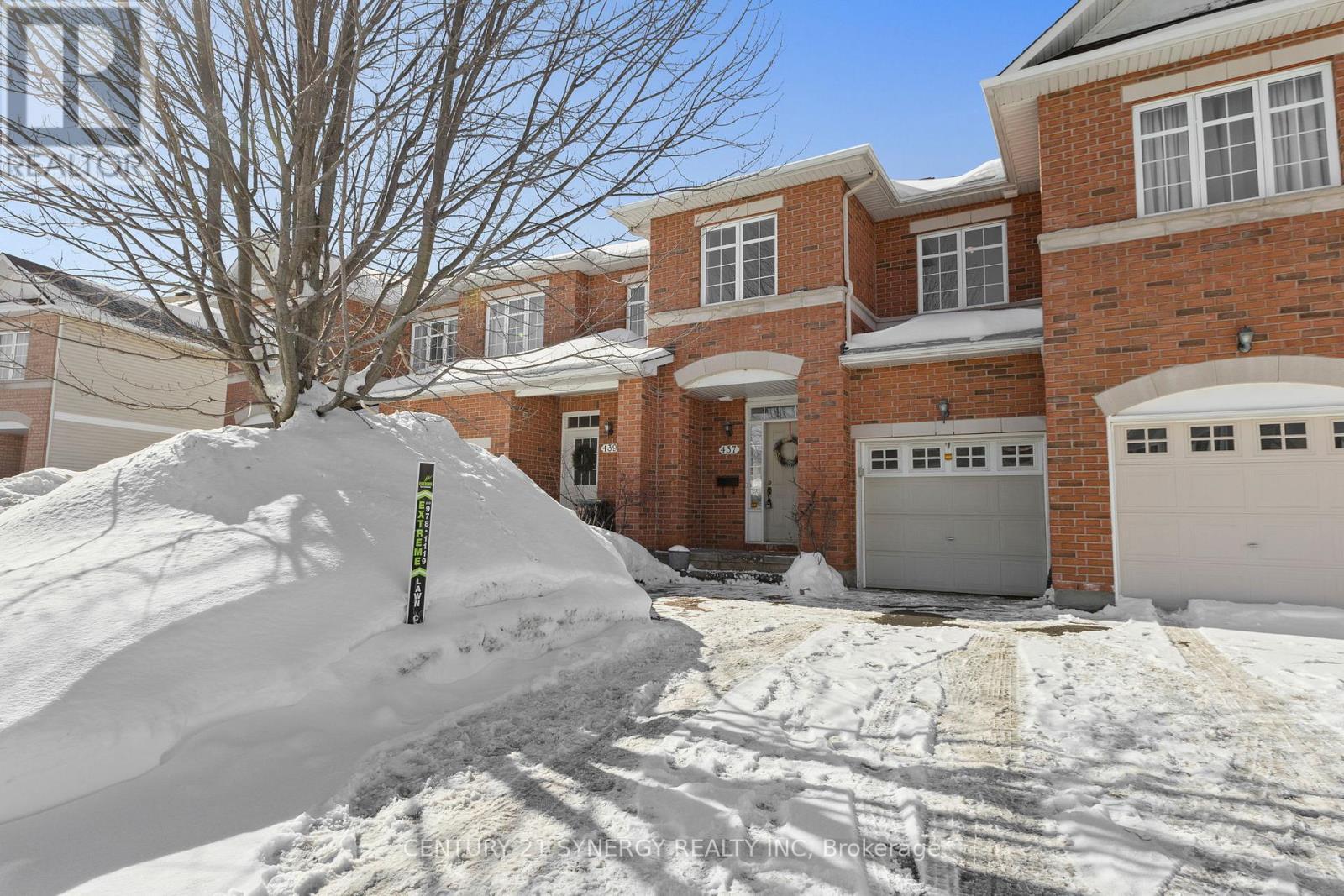 437 Claridge Drive, Ottawa, ON - Outdoor